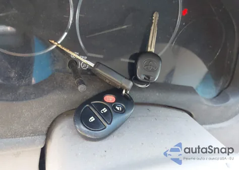 2007 Toyota Sienna Le z USA, uszkodzony, nr VIN 5TDZK23C17S040694